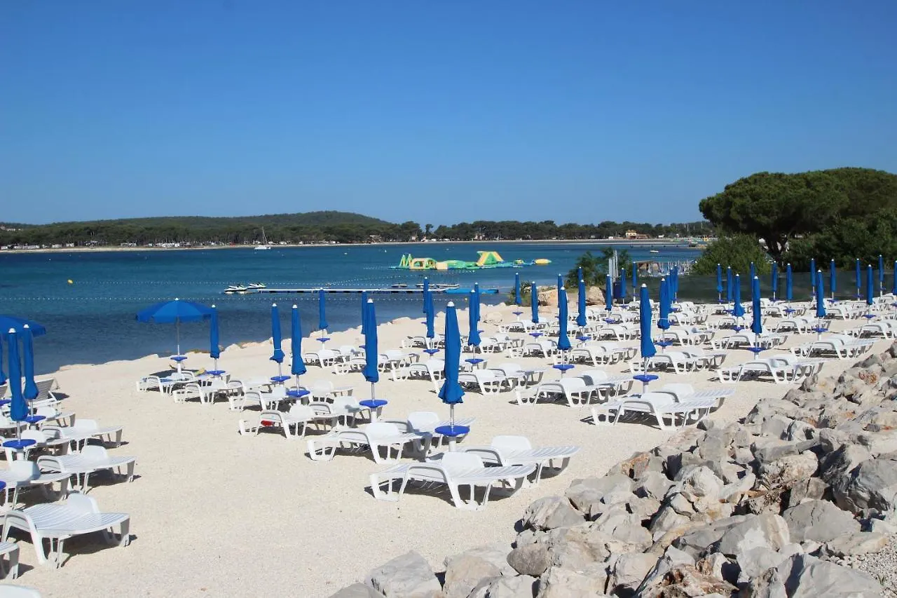 Villa Four Bedroom Beach House Amaya Medulin Croatia