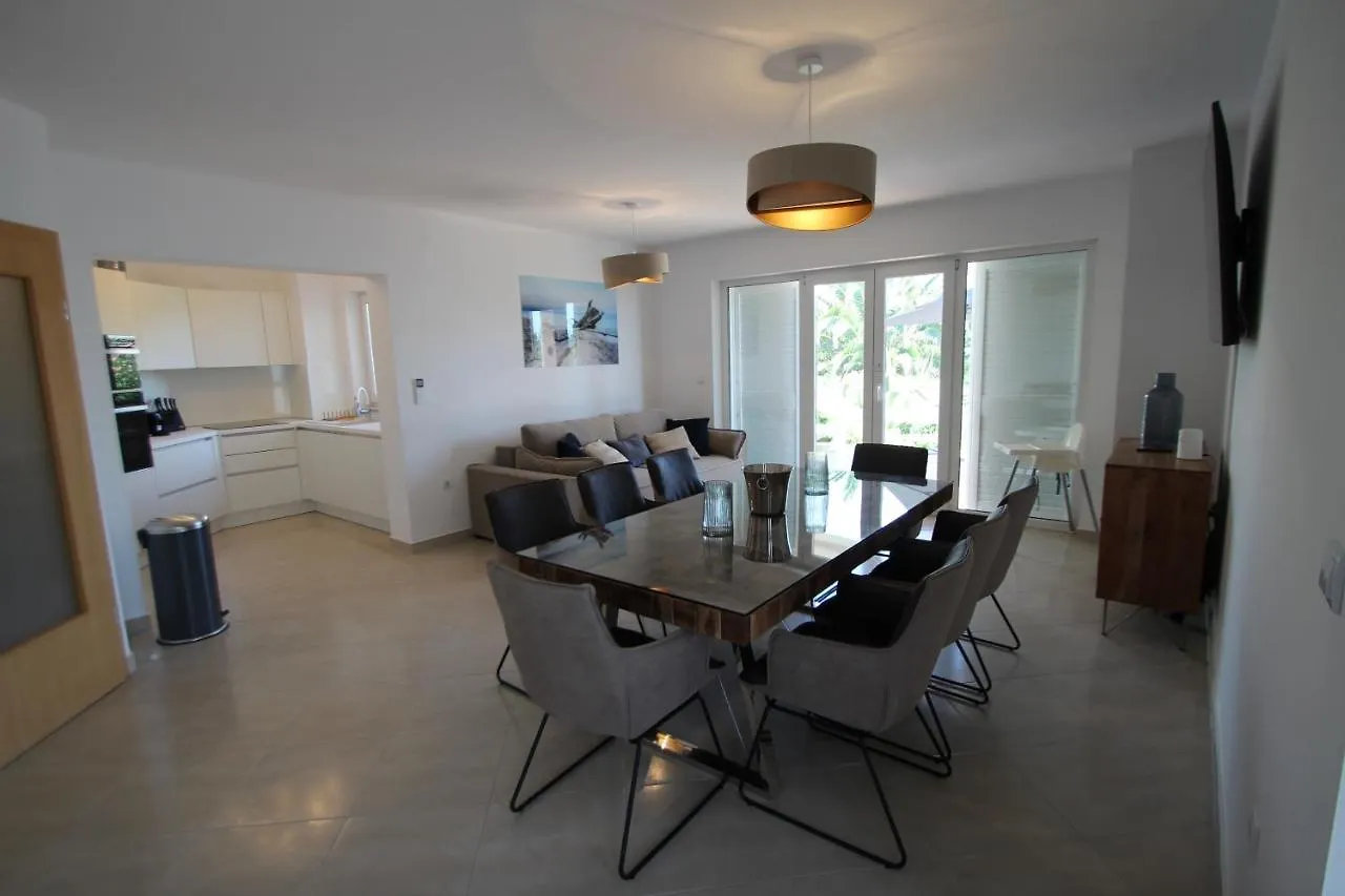Villa Four Bedroom Beach House Amaya Medulin